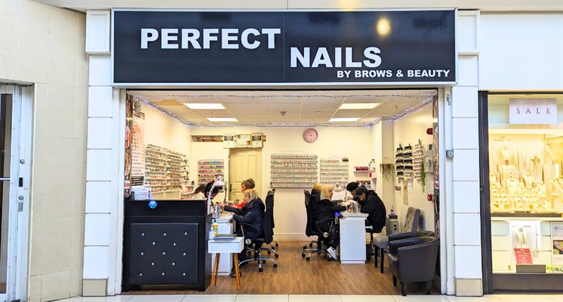 Perfect Nails in The Howgate, Falkirk